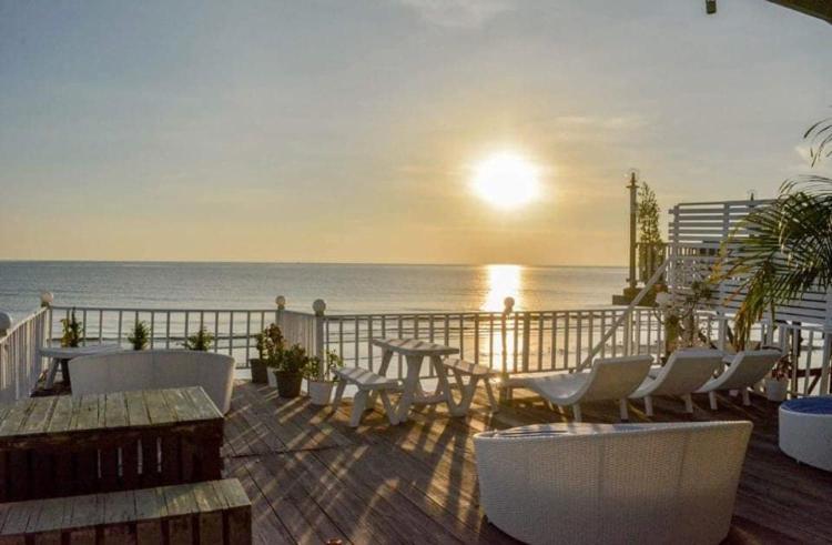 Karoon Hut Hotel Hua Hin Bagian luar foto