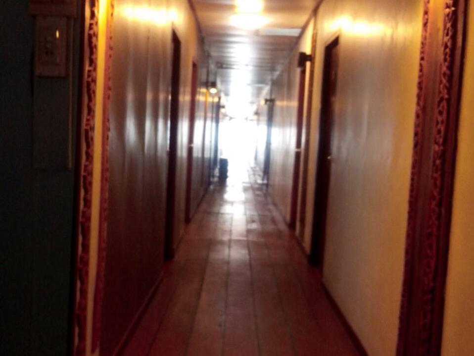 Karoon Hut Hotel Hua Hin Bagian luar foto