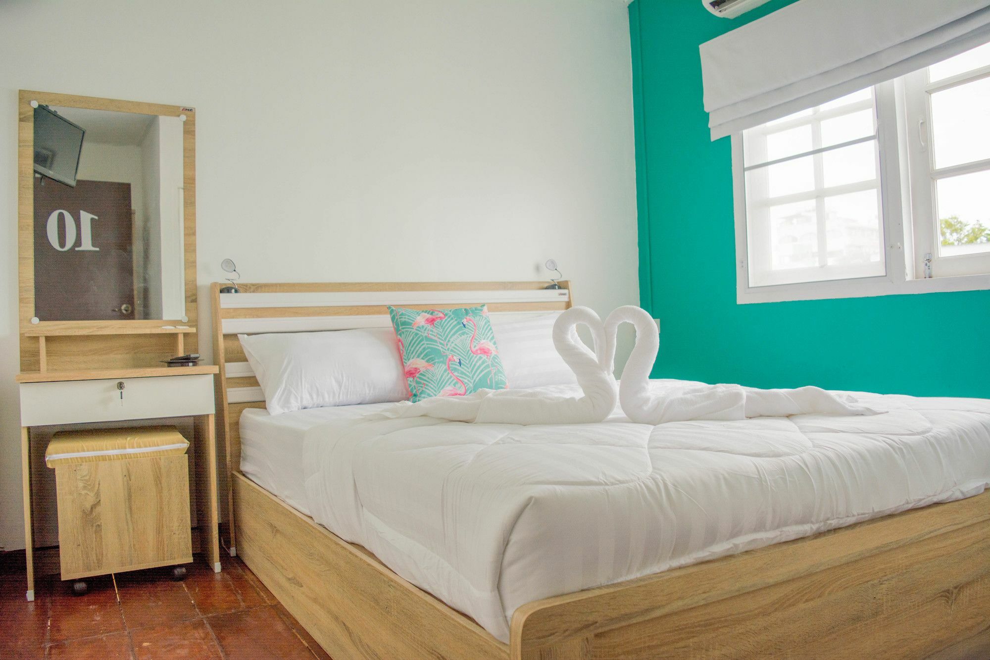 Karoon Hut Hotel Hua Hin Bagian luar foto